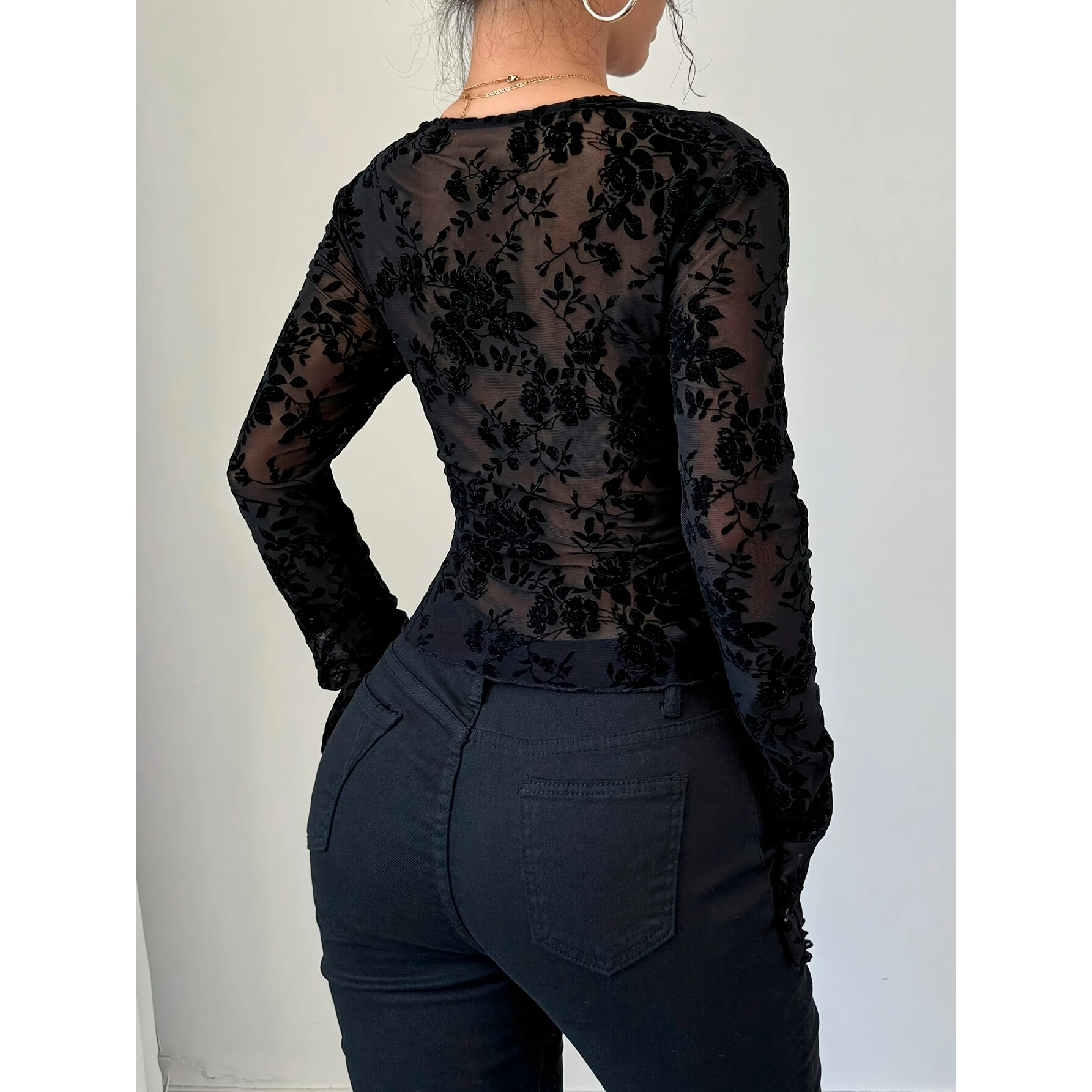 Ele Sle Damen V-Ne Lace Panel Me Sve T-Shirt Top Faionable Bell Sve Long Sve Geometrisch gemustert