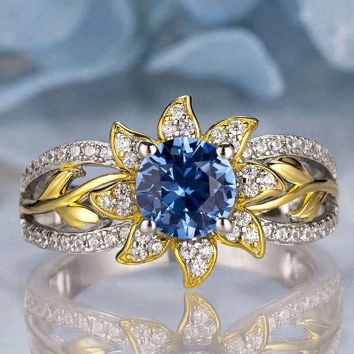 2024 New Cubic Zirconia Blue Stone Ring for Women Office Gatherings Friends Gifts Jewelry Accessories