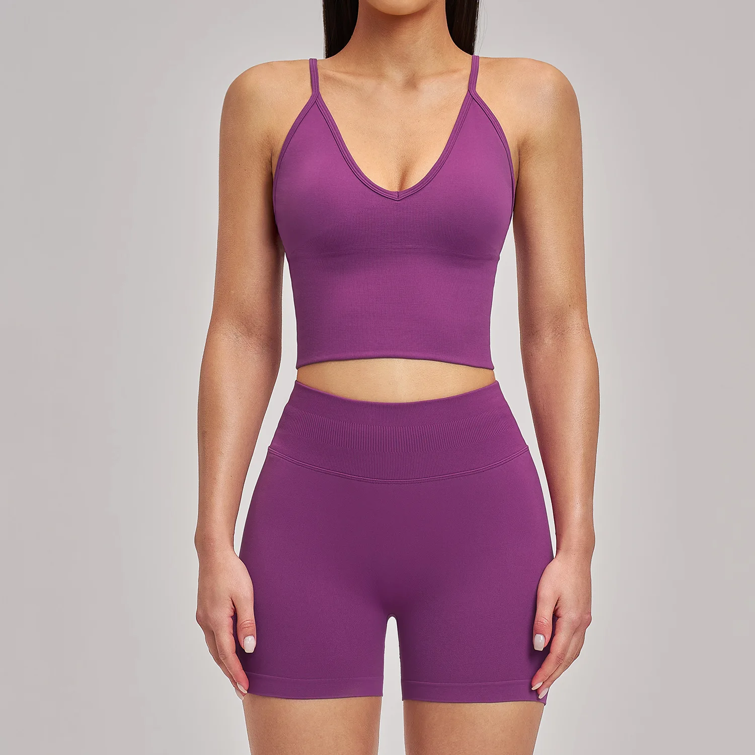 

Женские спортивные комплекты: топы с V-образным вырезом, шорты с эффектом пуш-ап, для бега, тренировок, йоги, летние спортивные костюмы