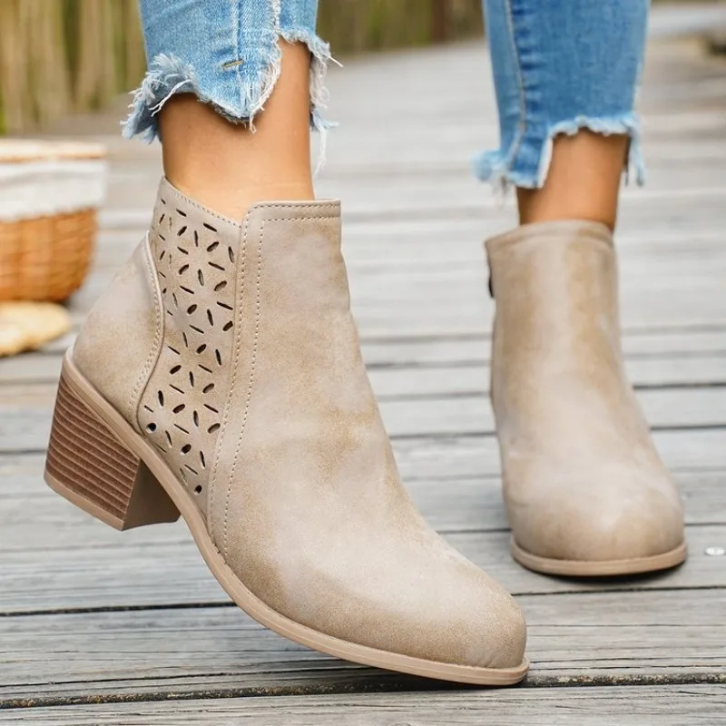 

Women'S Ankle Boots Thick Heel Side Zipper Shoes Fashion Retro Leather Short Barrel Hollow Boots Botas Mujer