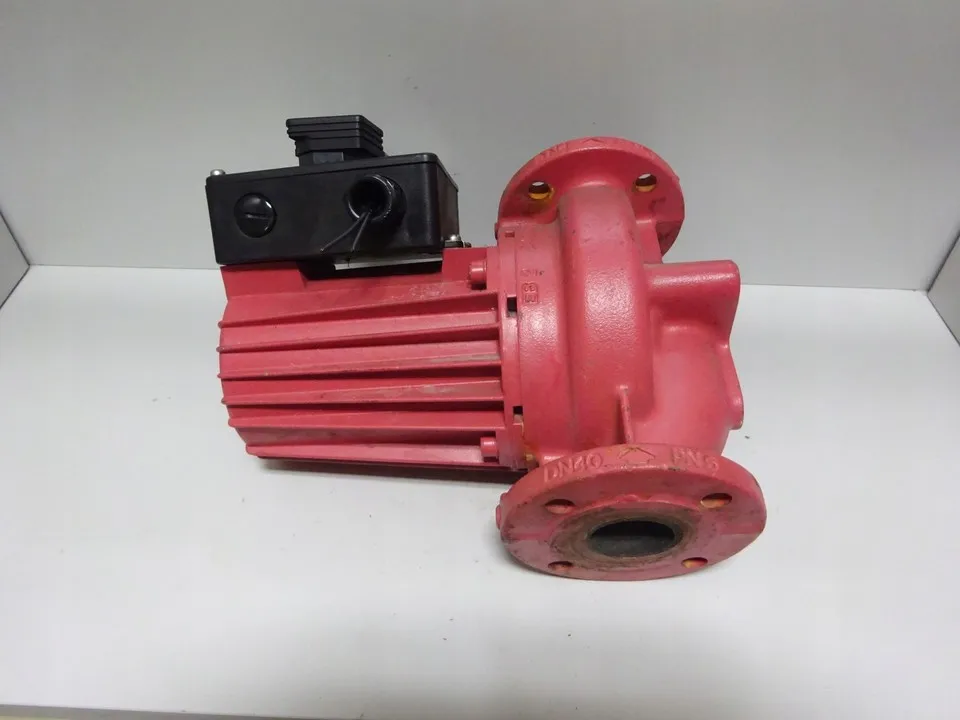 

Циркуляционный водяной насос Upc 40-60, новый оригинальный Spot Plc