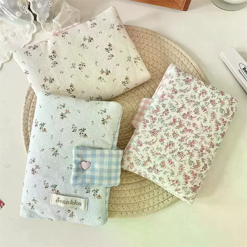 ปกสมุดพกพา A6 ลายดอกไม้ทำมือ สำหรับสมุดบันทึก ไดอารี่ พร้อมช่องเก็บของและของตกแต่งแบบแขวน