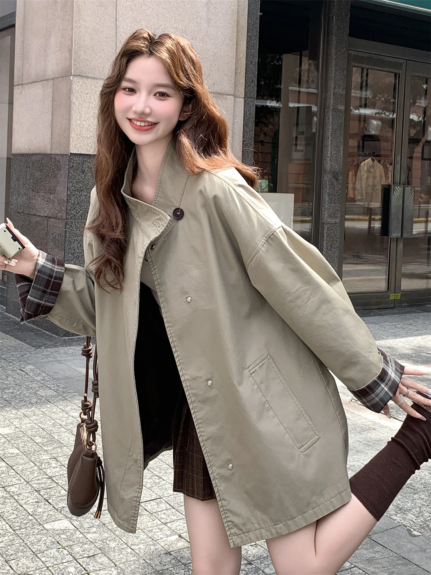 kaki-ort-manteau-jaet-femmes-briti-sle-printemps-nouveau-design-sens-super-beau-trajet-coupe-ample-plie-ket-manteau