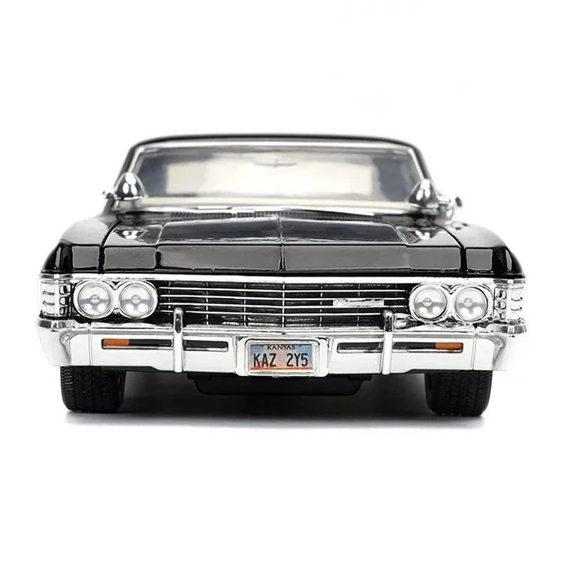 Jada-Chevrolet Impala SS dehors Sedan pour enfants, 1:24, haute simulation, alliage métallique moulé sous pression, modèle de voiture CHEVY, jouets