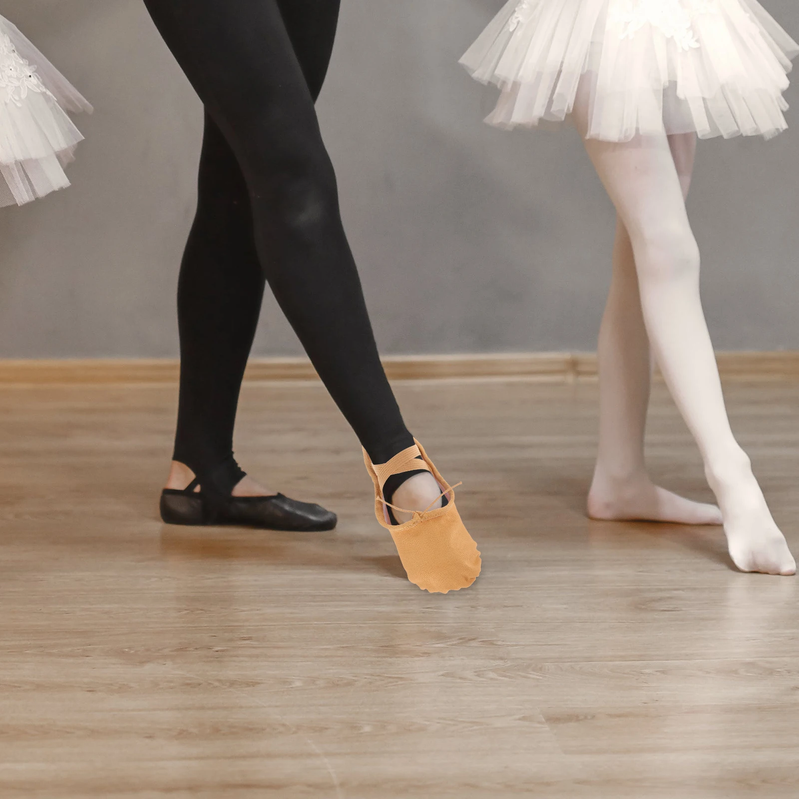 

1 Pair Ballet Shoes Yoga Breathable Lightweight Anti-Slip Sole Dance Slippers For Women Girls Stretch Belt Comfortable Light