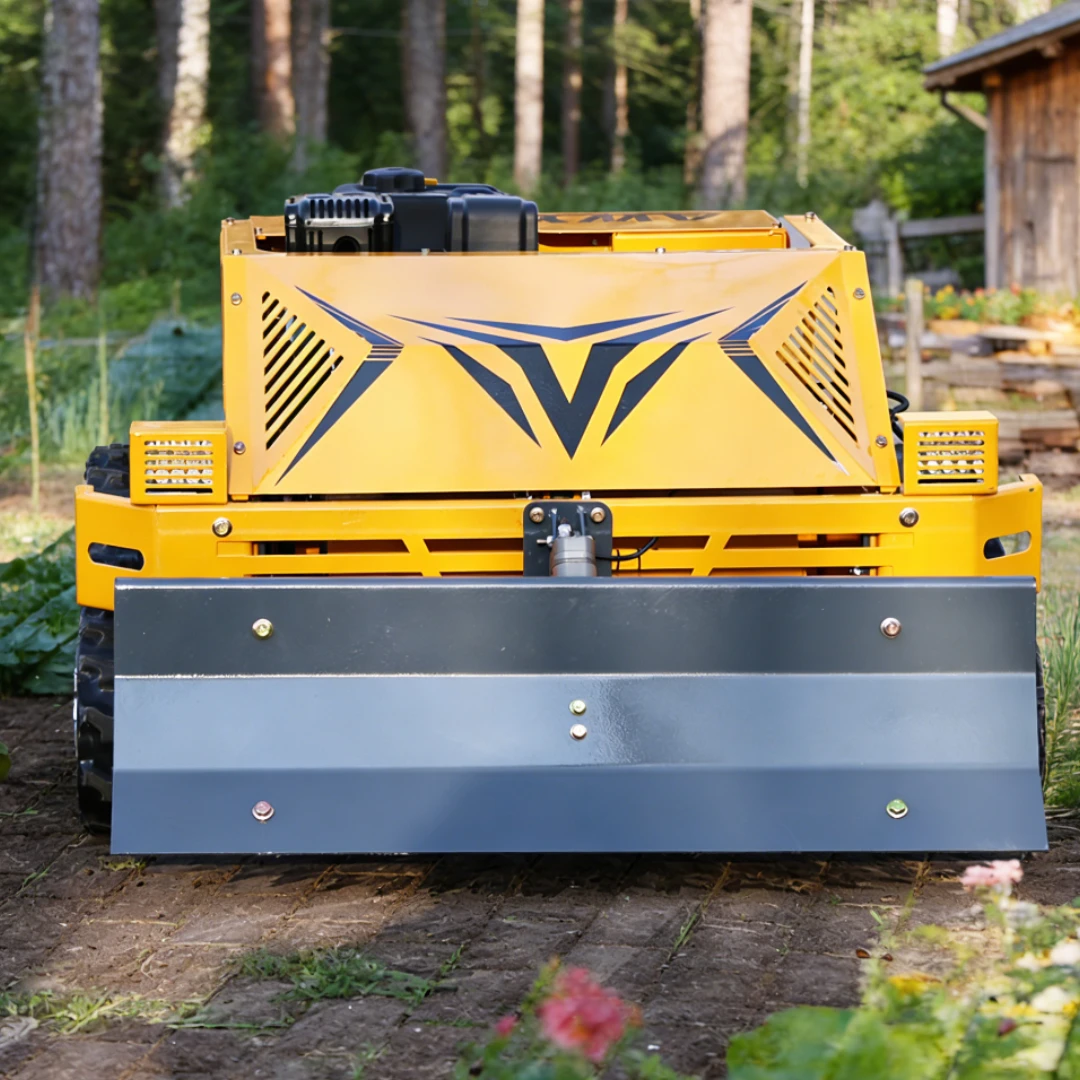 

Customized high-quality intelligent lawn mower robot 550, tracked remote-controlled lawn mower with adjustable snow shovel