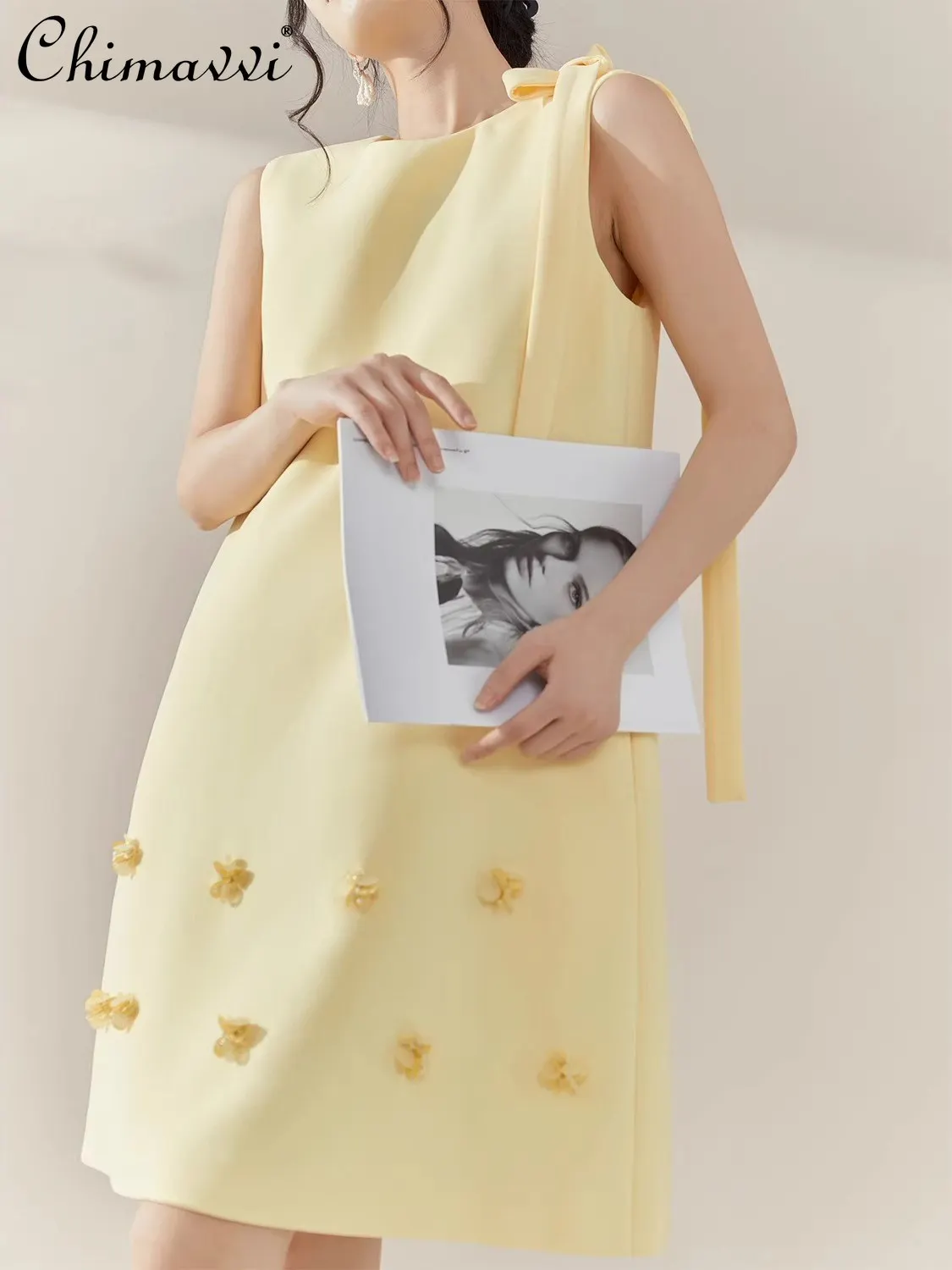 

French Elegant Socialite Yellow Summer Dress Round Neck Lace-up Bow Beaded 3D Flower Loose A-line Temperament Short Dress Women