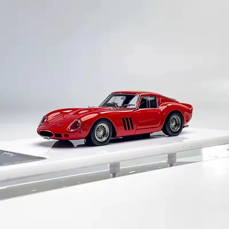 MY64 1:64 250GTO Supercar Resin Car Model Collection Ornaments