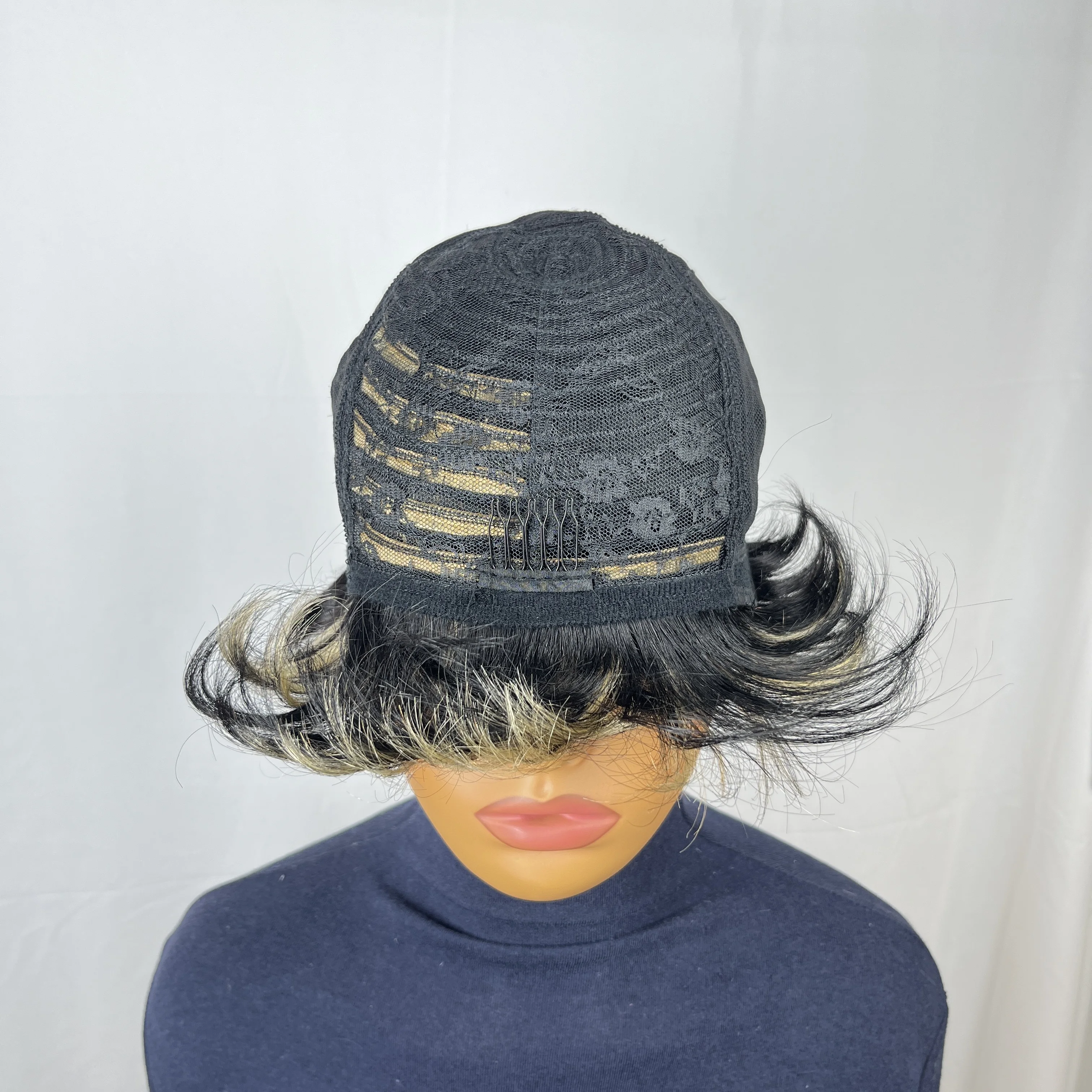 Krótka peruka pixie, kręcone fale, wstępnie wyregulowana linia włosów, peruki dla kobiet, kolor 1B/27, w pełni wykonane maszynowo krótkie peruki z ludzkich włosów.