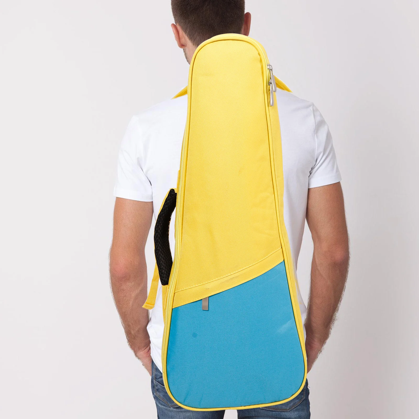 ウクレレギターバッグ防水キャリングケースコンサートサイズウクレレイエローパッド入り子供子供