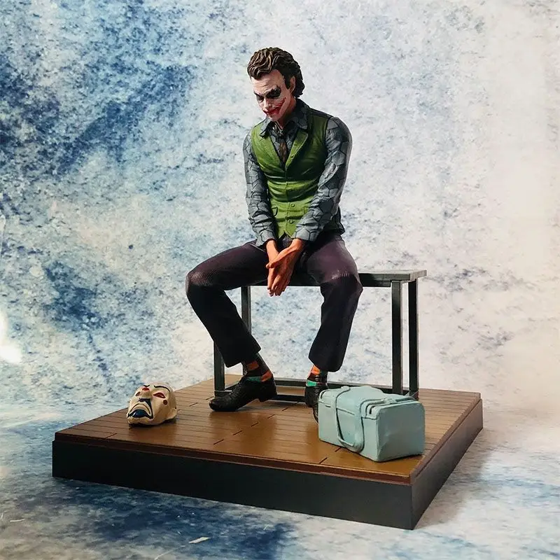 new-28cm-comics-joker-figure-action-mafex-anime-figure-suicide-squad-joker-quinzel-supervillain-model-gift-toys-party-gift