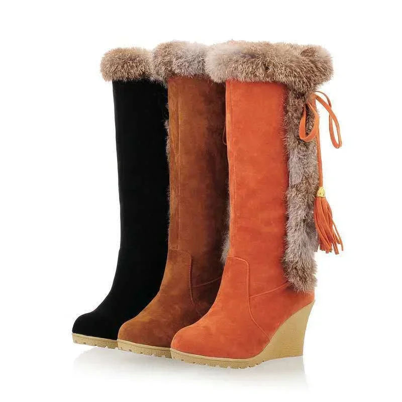 Botas largas con cuña para mujer, zapatos australianos con plataforma de felpa, calzado de invierno, botines para mujer, tacones altos hasta el muslo, novedad de 2024
