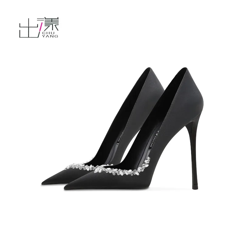 

Satin black rhinestone trimmed high heels with shallow mouth commuting temperament,not tiring for feet,professional single shoes