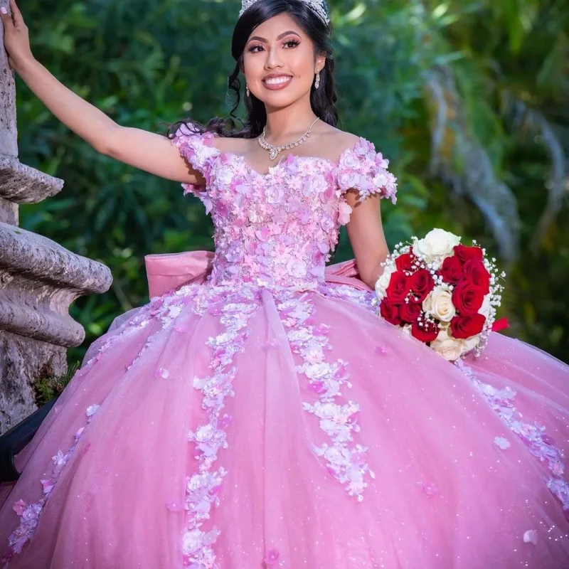 

2024 Mexican Pink Shiny Quinceanera Dresses with 3DFloral Applique Vestidos XV Años Sweet 16 robe de soirée