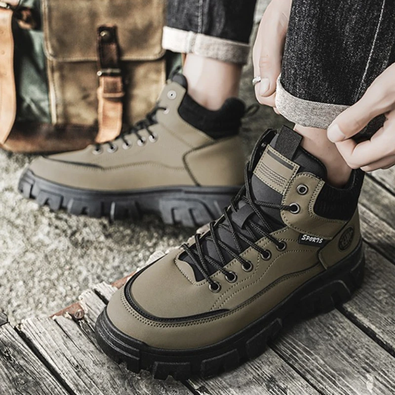 Sepatu Bot Pergelangan Kaki Pria Sepatu Kasual Pria Modis Sepatu Jalan Anti-selip Sepatu Bot Platform Pria Pakaian Keras Sepatu Papan High-Top Luar Ruangan