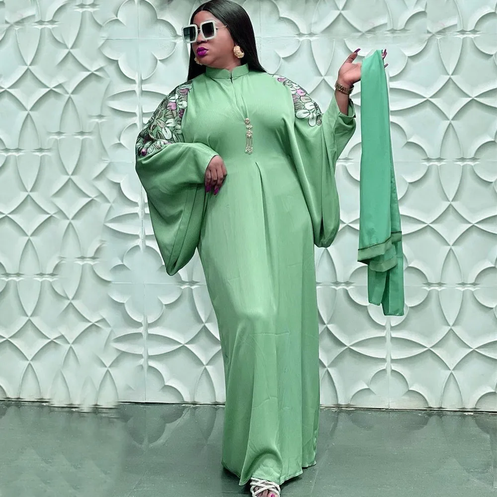 

Plus Size African Party Dresses for Women Elegant Embroidery Caftan Gown New Muslim Fashion Abayas Robe Kaftan Long Maxi Dress