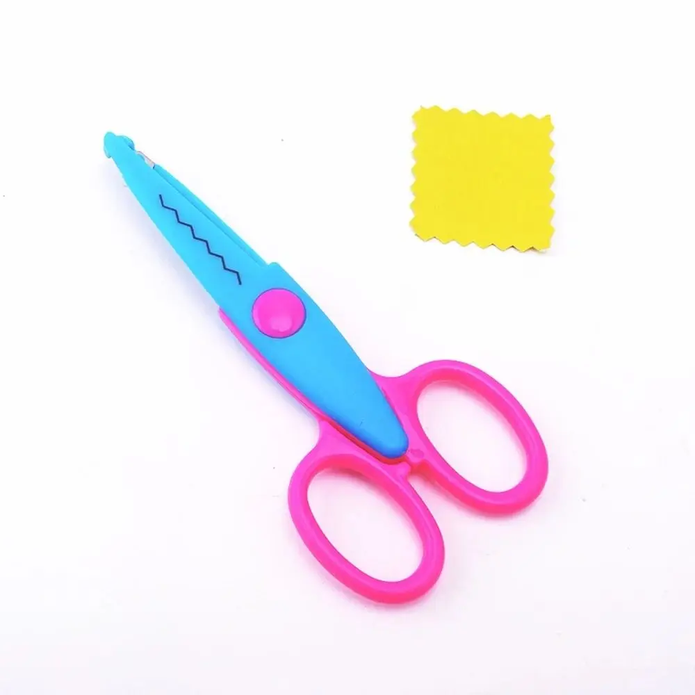 1/6PCS DIY Color Lace Scissors Small Round Head Comfortable Hand Paper Cuttings Scissors Stationery Wavy Pattern