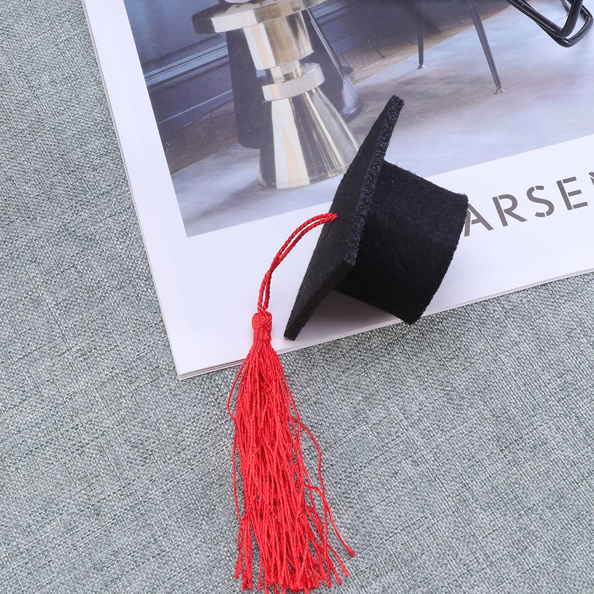 

Bottle Bachelor's Hat Decorations Birthday Party Hats Mini Doctoral Cap with Tassels