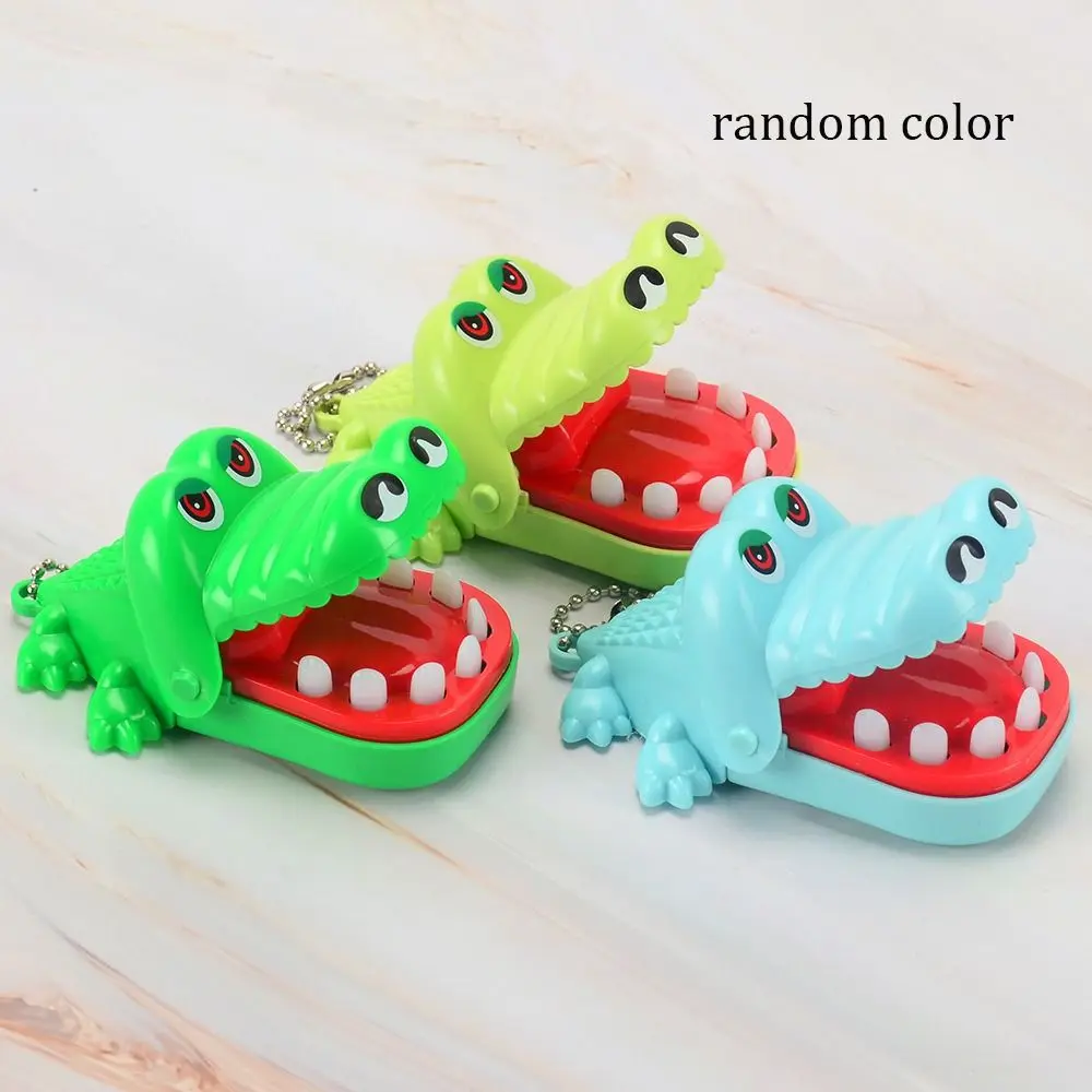 Random Color Mini Dinosaur Bite Finger Toy Stress Reliever Plastic Bite Hand Toy Dinosaur Decompression Toy Kids Children