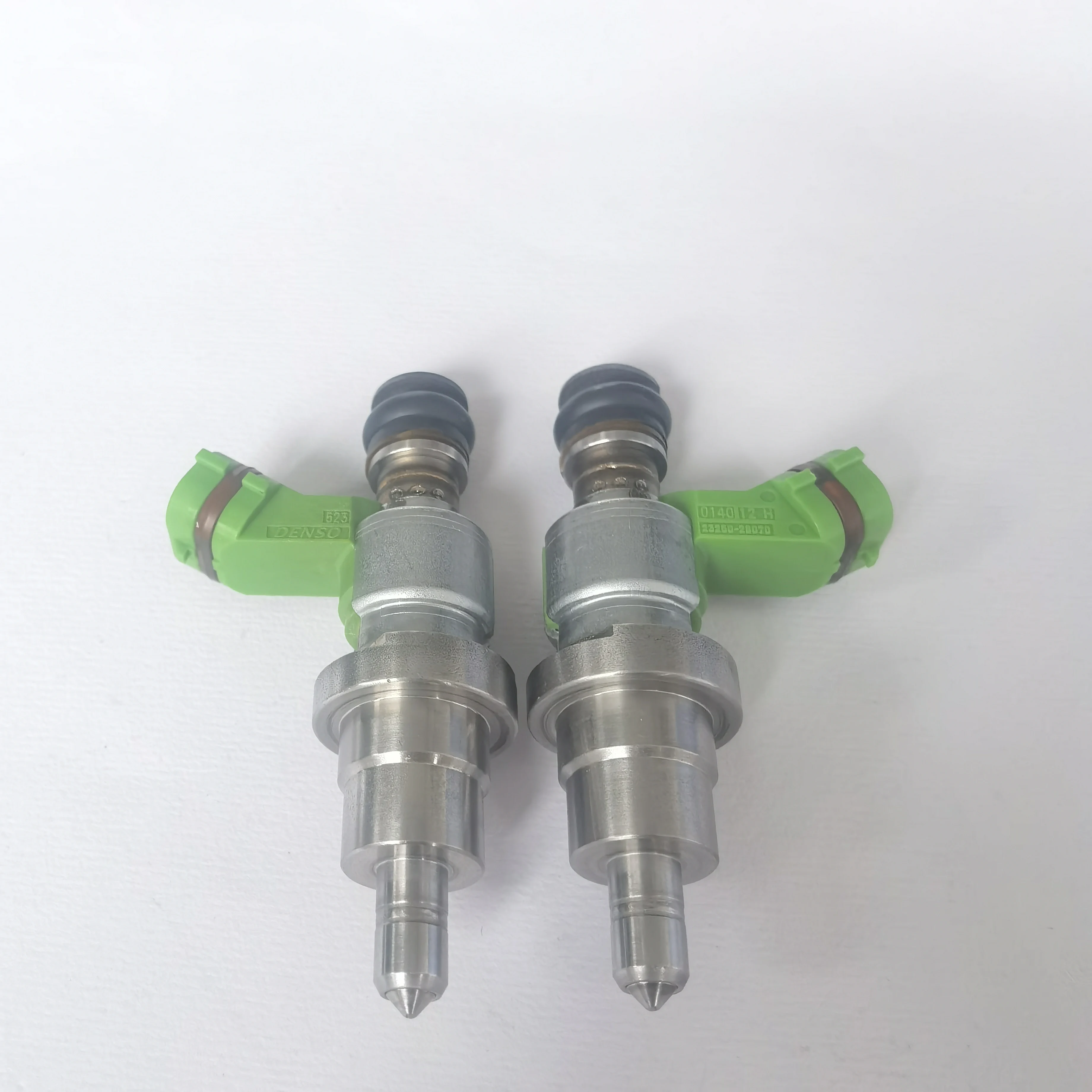 Brand new japanese fuel injector 2325028070 2320928070 fuel nozzle 23250-28070 23209-28070 for Toyota