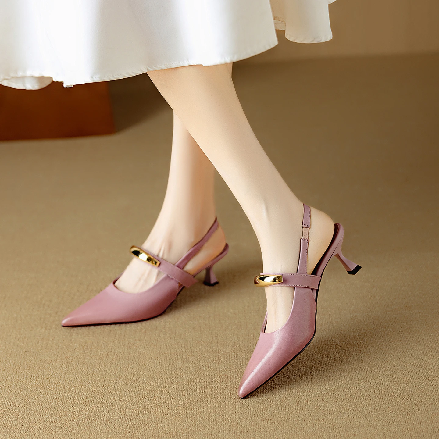 

Sandals Women Cow Leather Pointed Toe Thin Heel Closed Toe Backless Dressy Evening Commuter Party Shoes