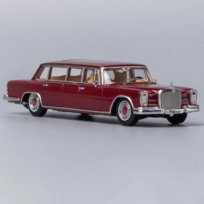 New Model Car Launched Mercedes Pullman Body Extended Bulletproof Series Excellent Decorative Collectibles