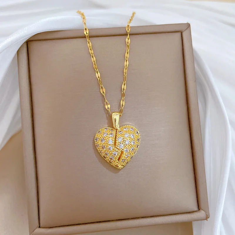 Creative Heartbroken Can Open Zircon Heart Pendant Necklace for Women Stainless Steel Chain Sweet Jewelry Gifts for Lover
