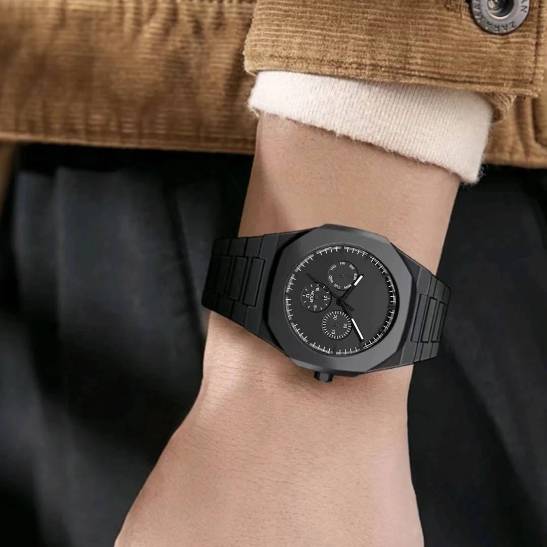 ساعة كوارتز بلاستيكية مقاومة للماء للرجال كاجوال بثلاثة أقراص سوداء كبيرة الحجم وساعات رياضية