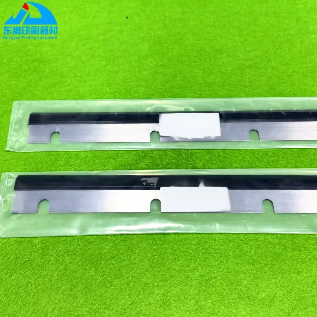 

for Mitsubishi 1E & 1F 785mm -8 slots Wash up Blade Ink Wash Blade Printing Machinery Spare Parts Wash Scraper Squeegee