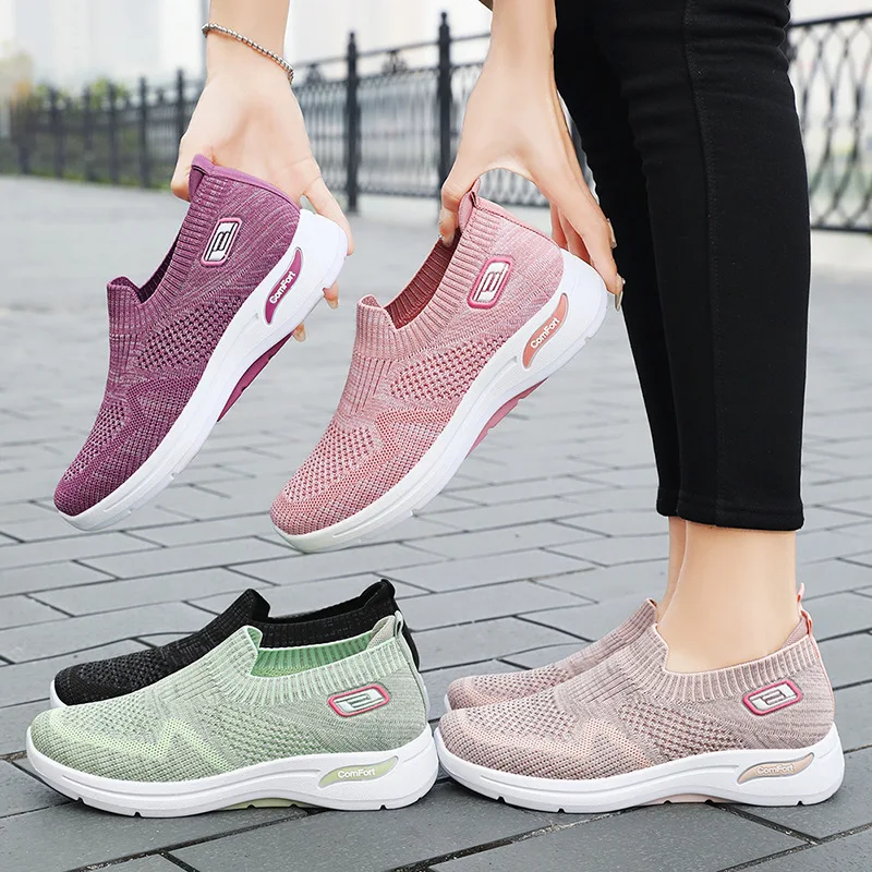 Sepatu berjalan kasual wanita, sneaker ringan anti Slip, Kasut panggung nyaman untuk perempuan