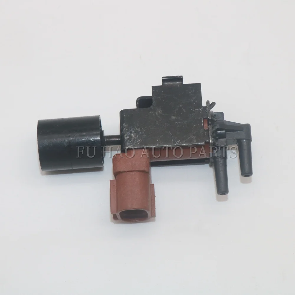 K0FA958110 K0F-A9581-10 Zawór elektromagnetyczny turbosprężarki do Volvo XC90 2007-2014 S80 2006-2010