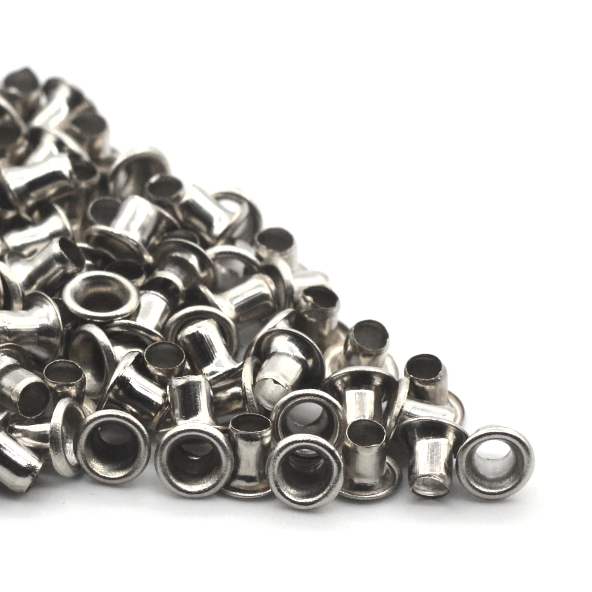 200Pcs 1.5mm 2mm 2.5mm 3mm Brass Material Silver Color Grommet Eyelets Without Washer Fit Craft DIY Supplies