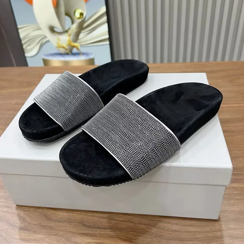 

Однотонные тапочки с открытым носком и одним ремешком, женские тапочки с декором из бисера, тапочки на плоской подошве, летняя уличная пляжная обувь для отдыха, шлепанцы