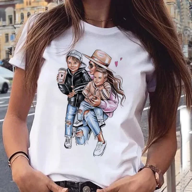 Nuova maglietta bianca donna Harajuku mamma figlia Tshirt tempo libero Casual o-collo estetica amore Tshirt vestiti femminili