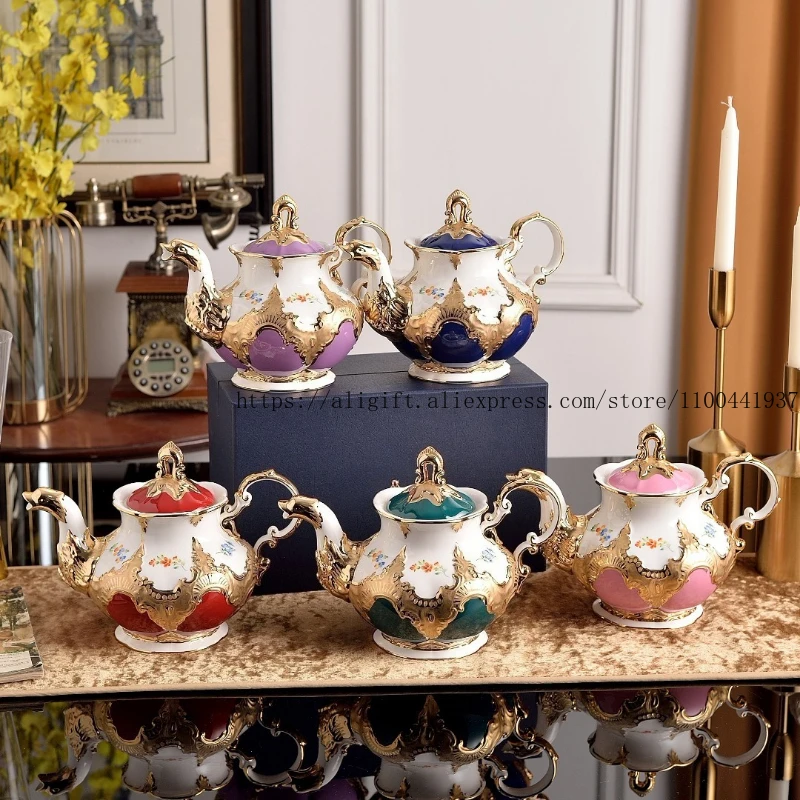 

Европейский королевский роскошный тисненый придворный тяжелый золотой послеобеденный чайник, большой чайник, роскошный чайный сервиз, подарочная коробка