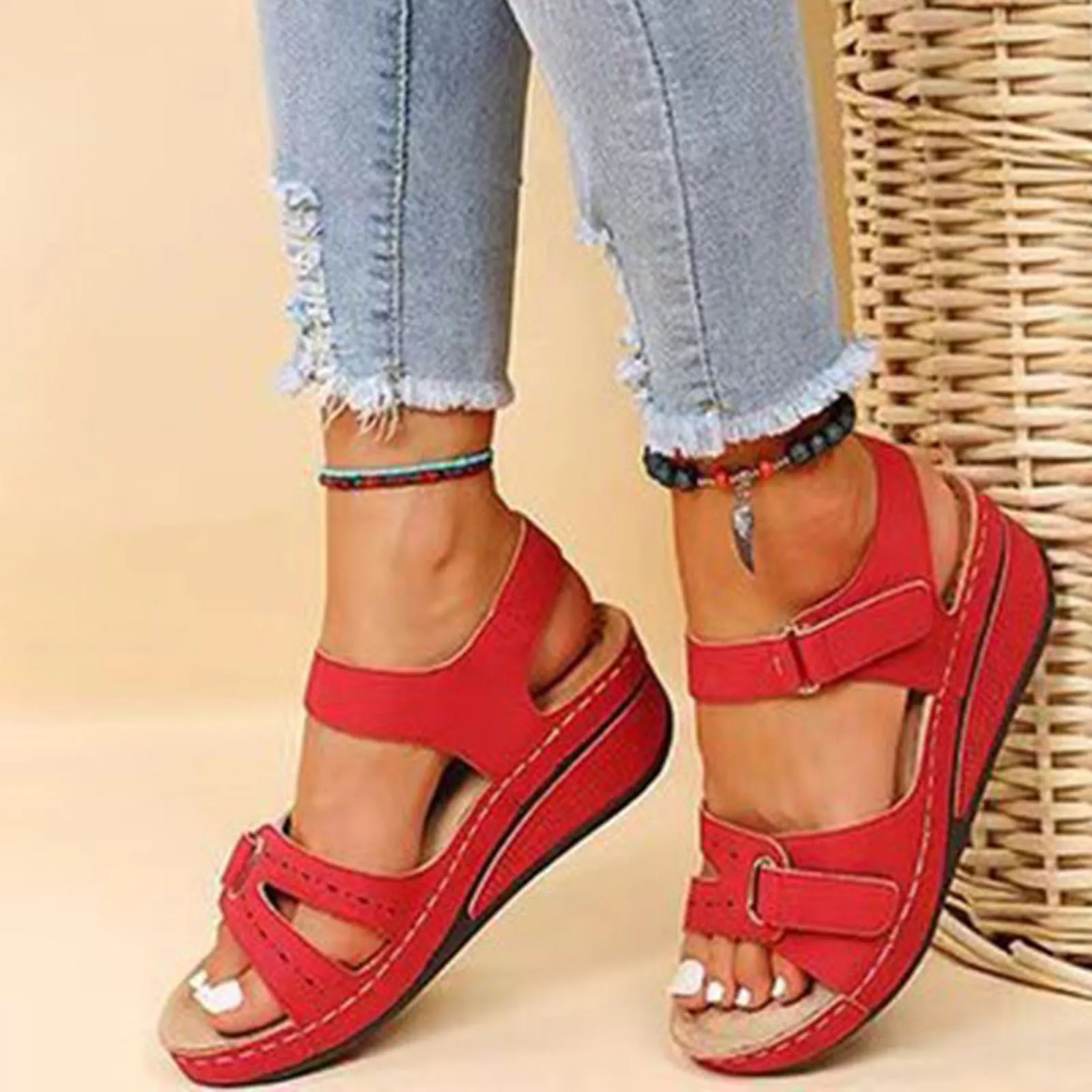 PU Women Chunky Platform Sandals Open Toe and Ankle Strap Buckle Flat Sandals for Office Date Dance Everyday Wear