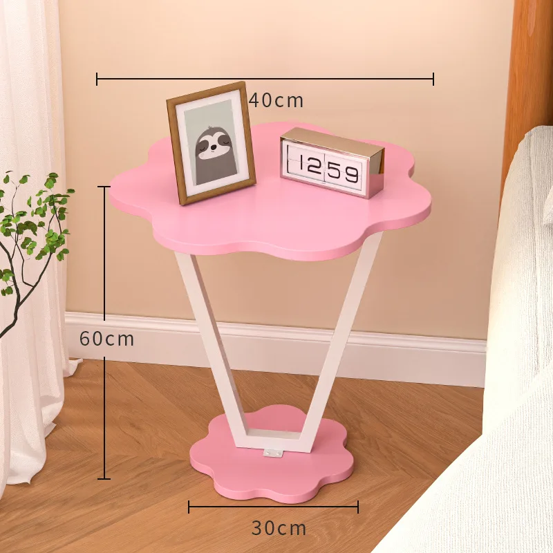 

Firm Coffee table, living room corner, sofa edge, small table, bedroom, bedside cabinet, shelf