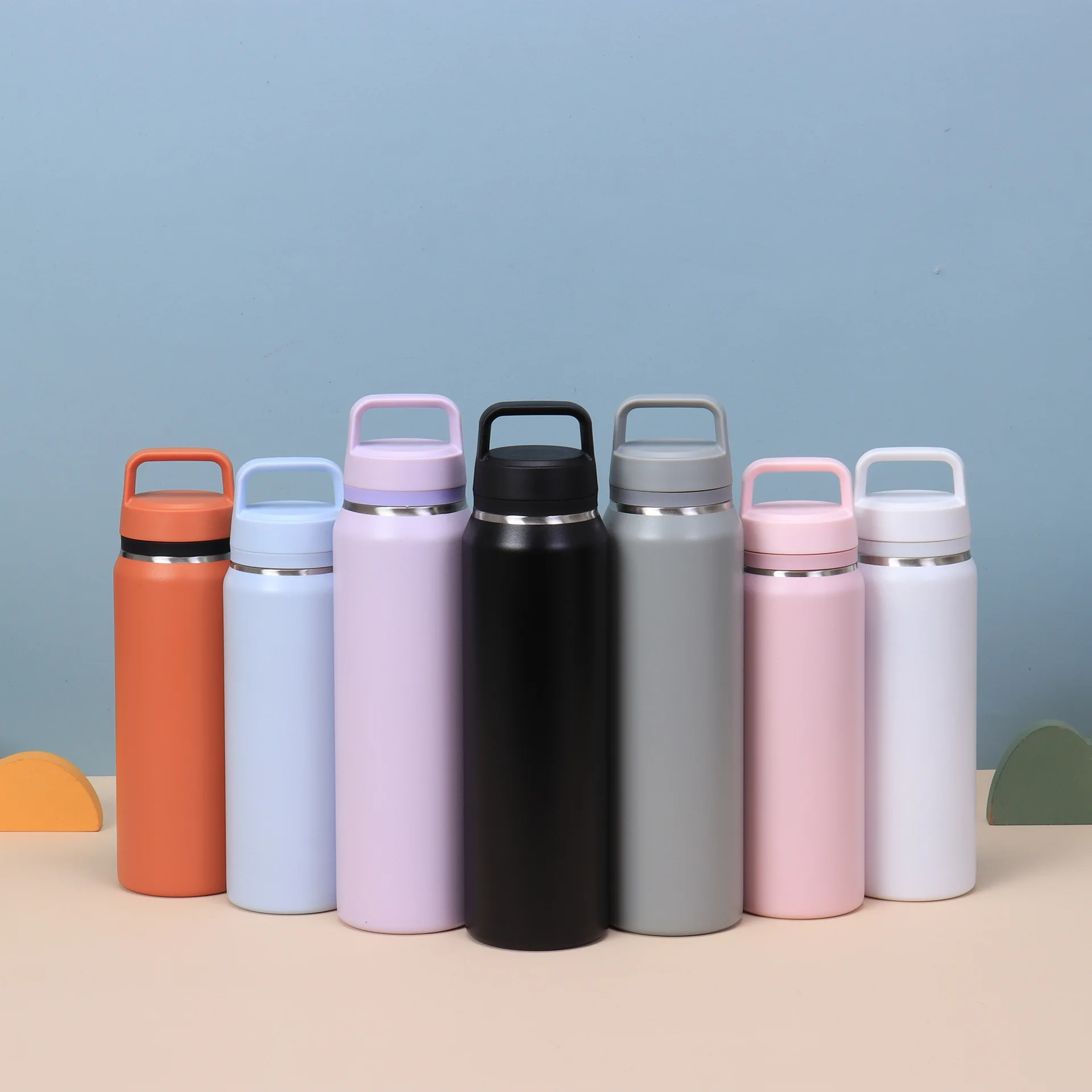 

Спортивная бутылка для воды 500/700 мл, портативная изолированная бутылка-термос с ручкой для уличного кемпинга, дорожного чайника