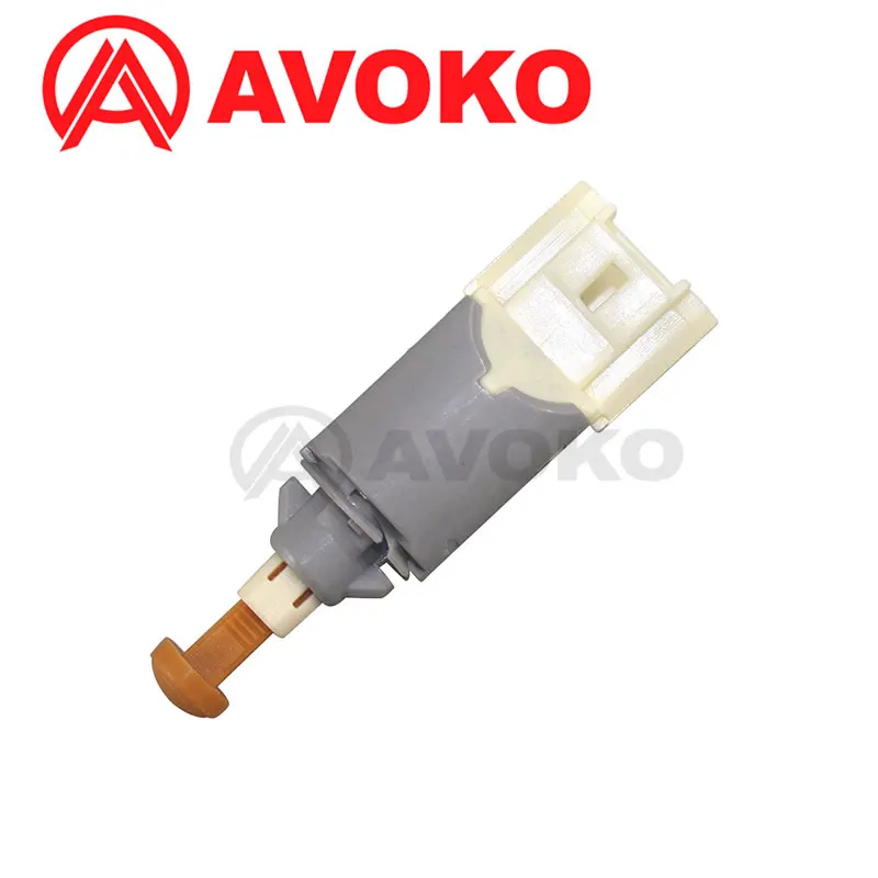 Brake Light Switch For NISSAN NV400 NV250 25320-00Q0A OPEL Movano B VAUXHALL Movano Mk2 2.3 2010- 93197675