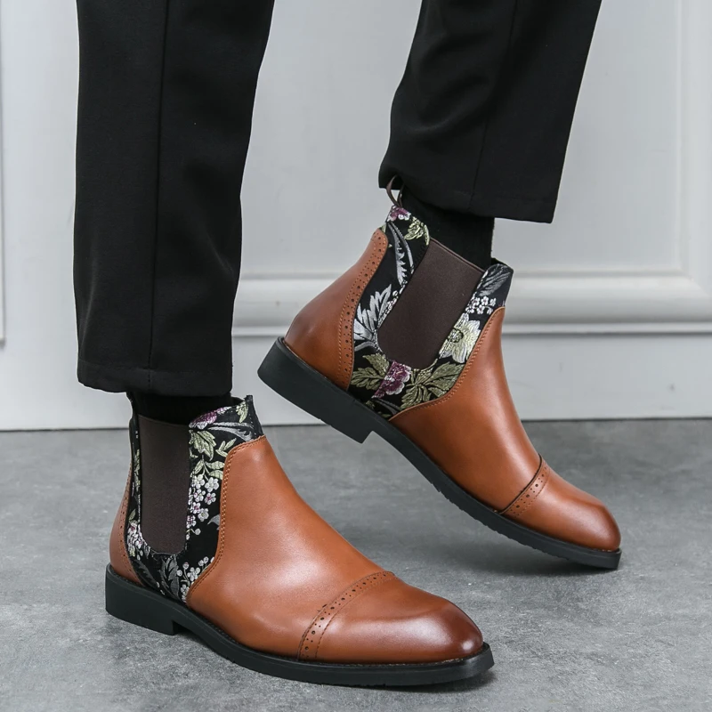 38-46 Men Fashion Chelsea Boots Black Brown European and American Fashion Personality Blossoming Wealthy Embroidered Boots