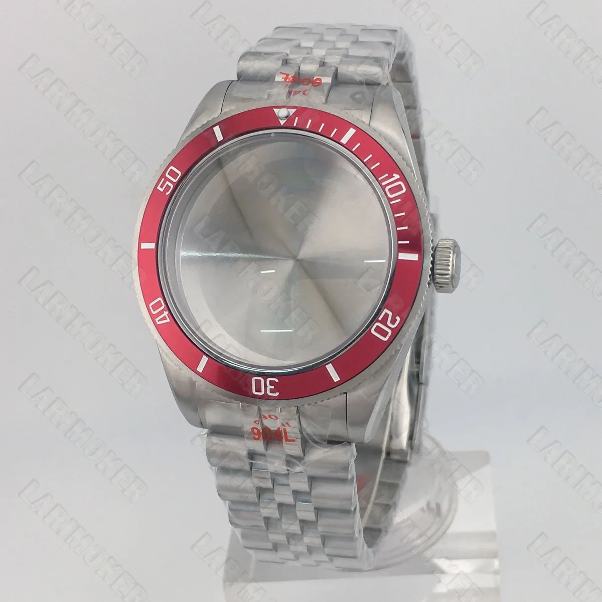 ตัวเรือนสแตนเลส BB58 สีเงินขนาด 39 มม. เหมาะสําหรับการเคลื่อนไหว NH34 NH35 NH36 ETA2824 PT5000 พร้อมกระจกแซฟไฟร์ทรงโดม