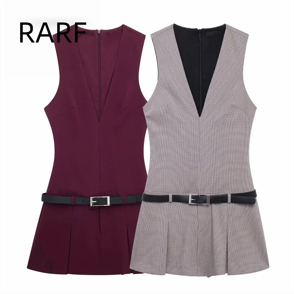 

24 autumn/winter new women's clothing color blocking belt with wide pleated V-neck sleeveless short mini dress