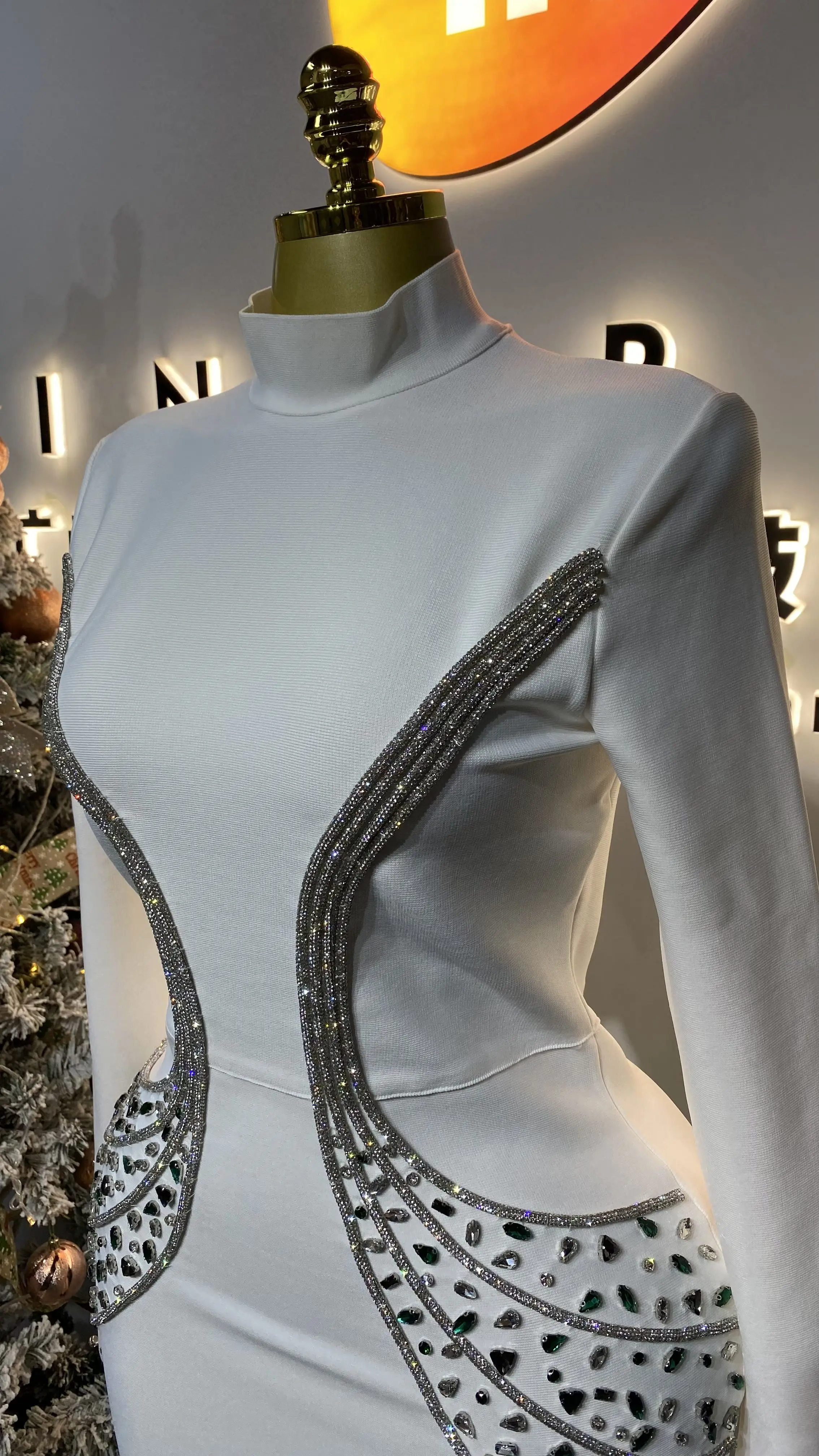 فستان ماكسي كريستالي عصري وأنيق بأكمام طويلة مع خرز وضمادات-GZXX223 #5