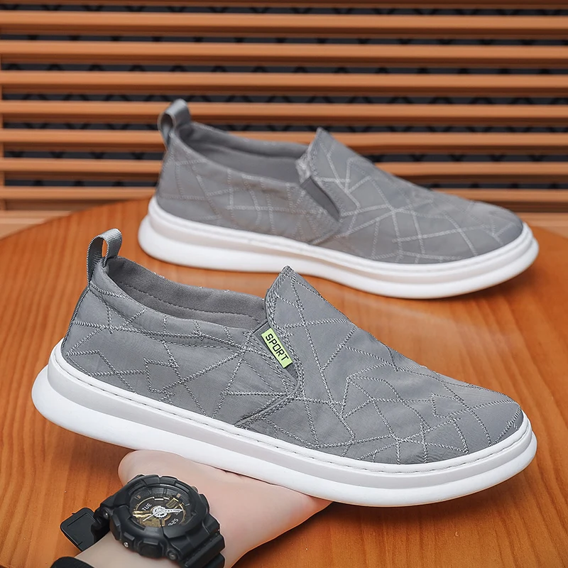 

All Day Comfort Woven Footwear for Men Light Permeable Handcraft Knit Upper Non Slip Outdoor Daily Shoe