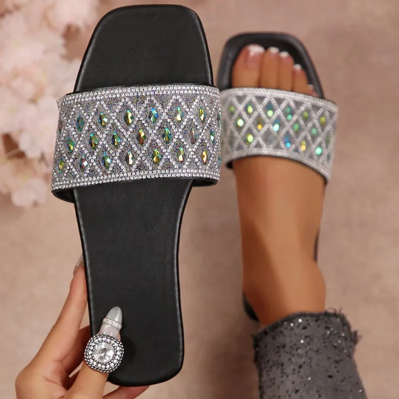 Women's Summer New Elegant Open-Toe Crystal-Embellished Flat Sandals - Fashionable, Hot Selling, Comfortable Beach Sandals