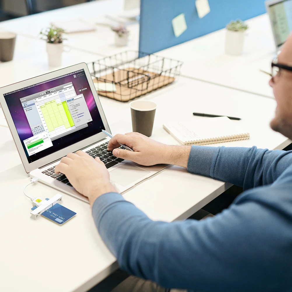 

USB2.0/Type-C Smart Card Reader Portable Bank Chip Card Reader Foldable CAC Reader Compatible for Windows/ OS/Android