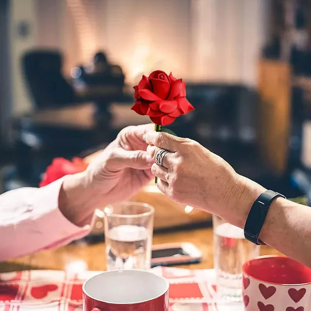 Imagem -06 - Couro Morre Flores de Couro Falso Madeira Morre Presentes Faça Você Mesmo para o Dia dos Namorados Dia das Mães Terceiro Ano de Casamento Rosa de