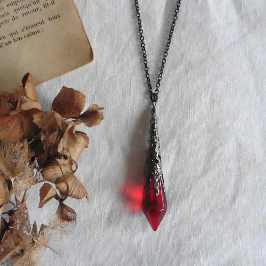 Gothic Dark Red and Black Glass Crystal Pendant Necklace