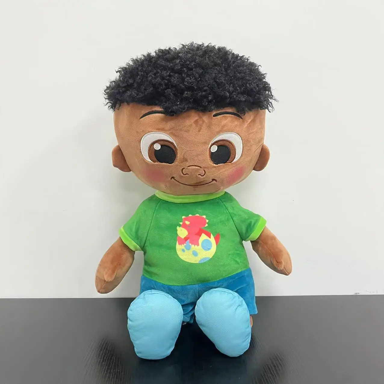 

Анимированная кукла: маленький мальчик с кофе, милая и мягкая плюшевая игрушка, детский компаньон и подарок на день рождения.