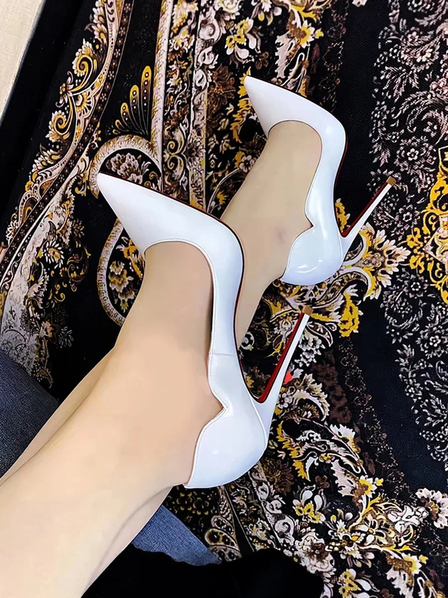 New sexy pointed 12cm temperament  black high heels for women slim heels that are not tiring, shallow mouth single shoes